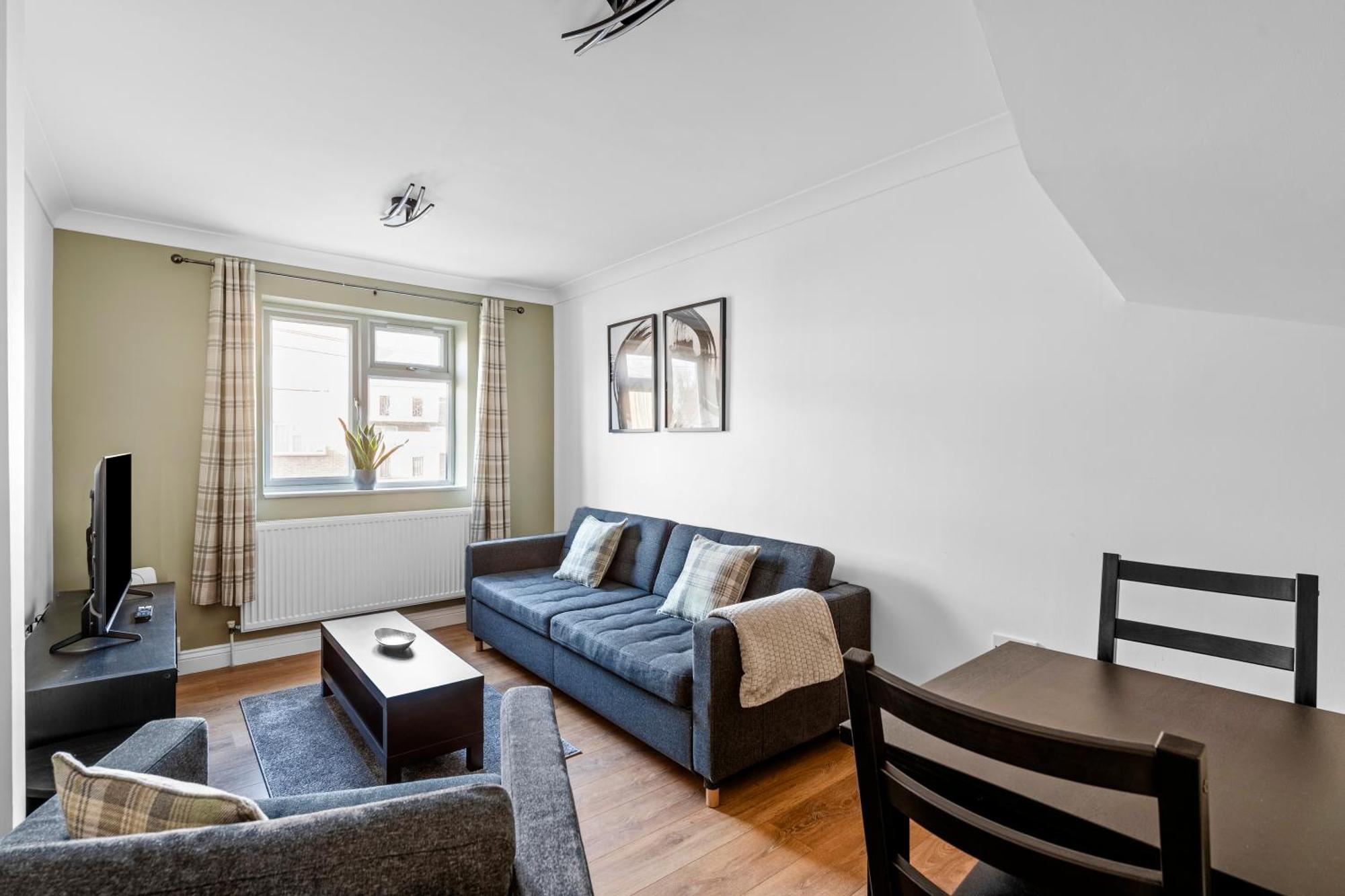 Cosy 2 Bedroom Flat In East Ham, Close To Excel London Exterior photo